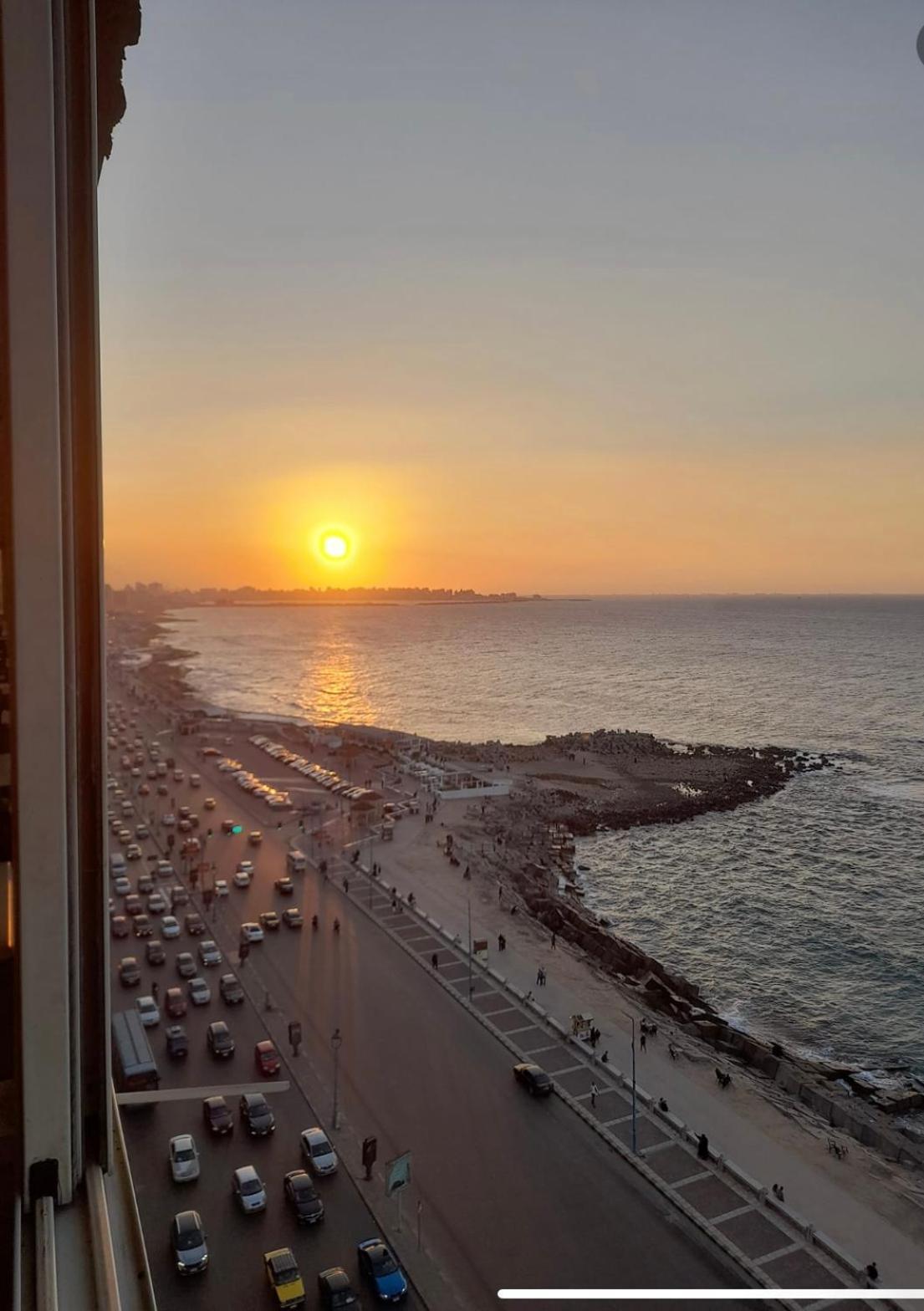 Cleopatra Hotel Alexandria - Families Only Exterior photo